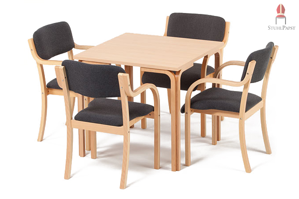 Mit den passend dazu abgestimmten Stuhlmodellen der Reihe Com.fort bieten wir Ihnen die idealen ergänzenden Möbel zum Tisch
